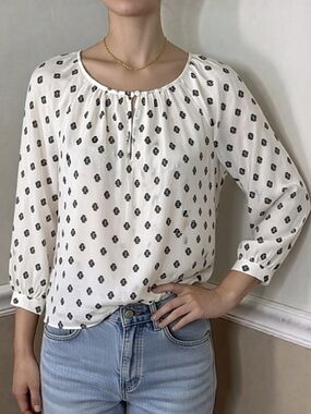 🩷 5 for $20! J. Crew White Blouse with Black Print